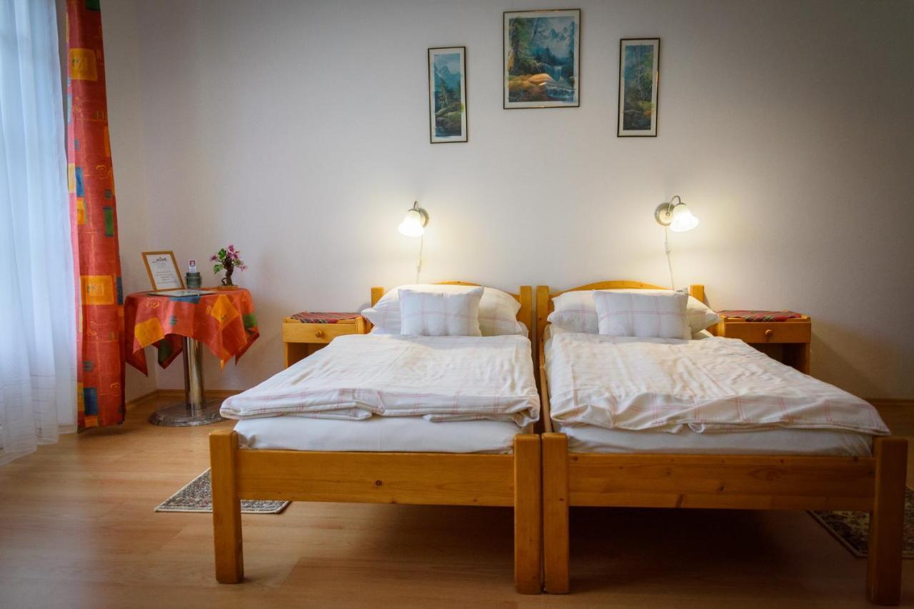Erika Apartman Sárvár 外观 照片